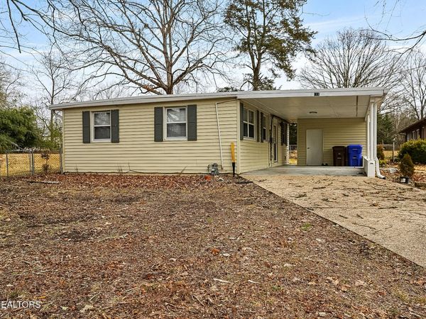 111 Goucher Circle, Oak Ridge, TN 37830