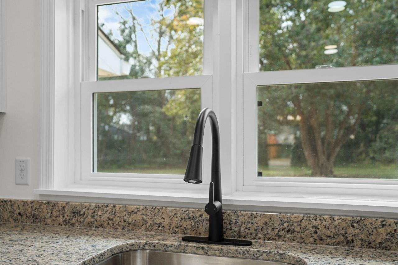 1268 Carolina Avenue Photo 18