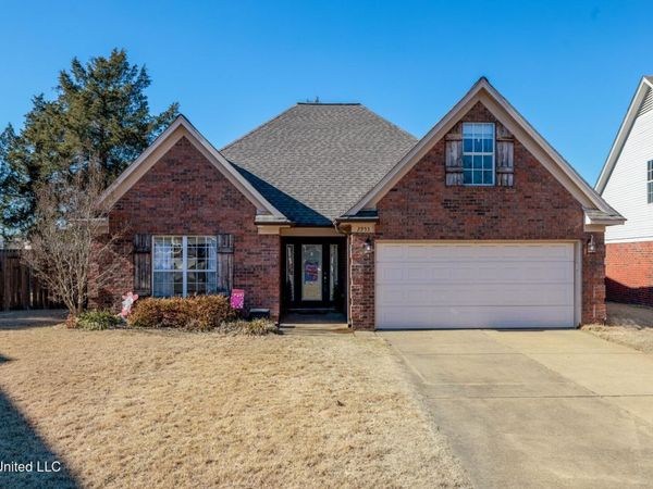 2953 Dove Cove, Hernando, MS 38632