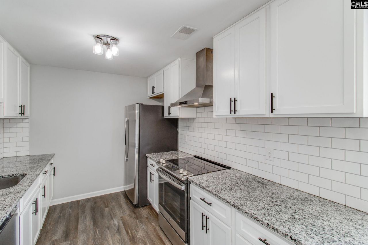 1120 Waverly Place Drive Photo 10