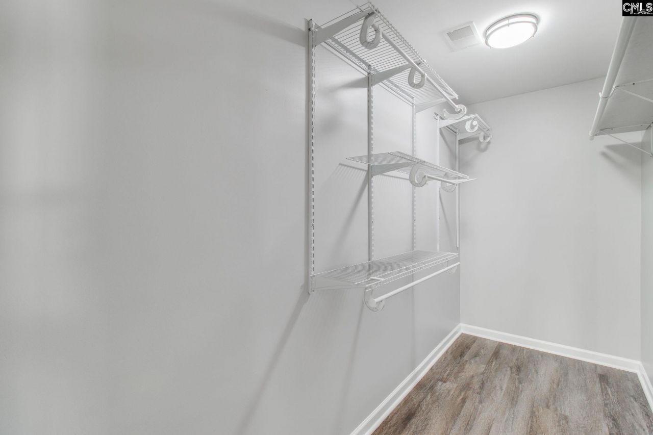 1120 Waverly Place Drive Photo 18