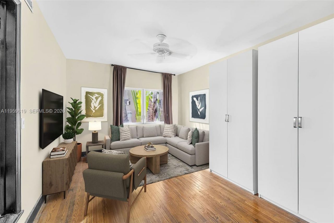 711 14th St, Unit 4, Miami Beach, FL 33139 Photo