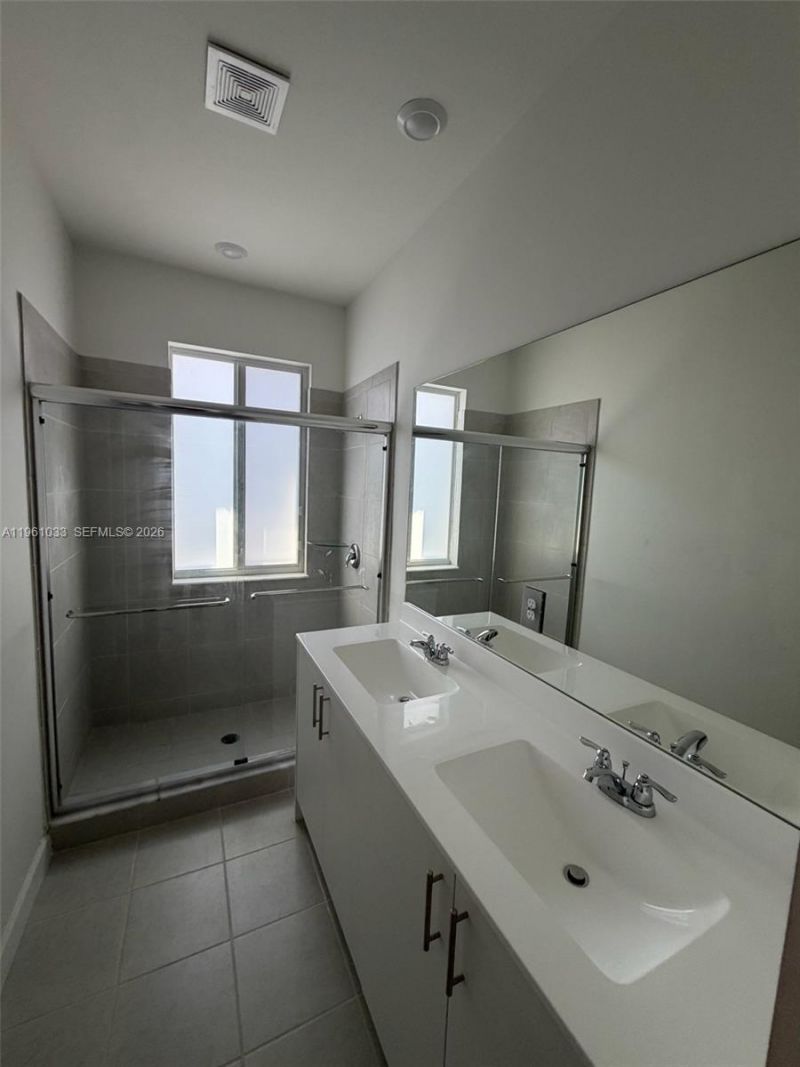 679 SE 13th St Cir , Unit 679, Homestead, FL 33034 Photo