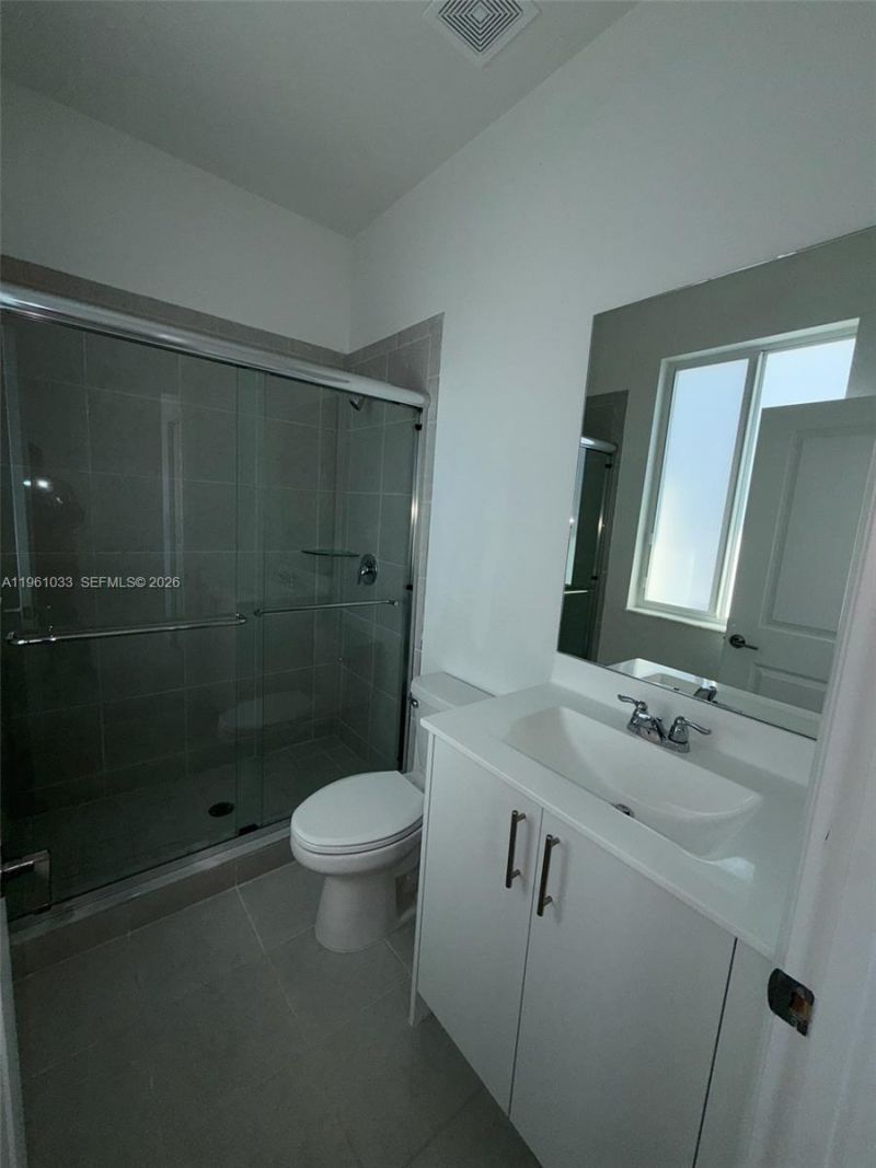 679 SE 13th St Cir , Unit 679, Homestead, FL 33034 Photo