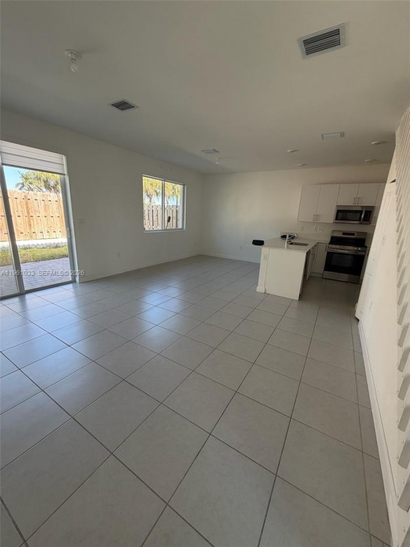 679 SE 13th St Cir , Unit 679, Homestead, FL 33034 Photo