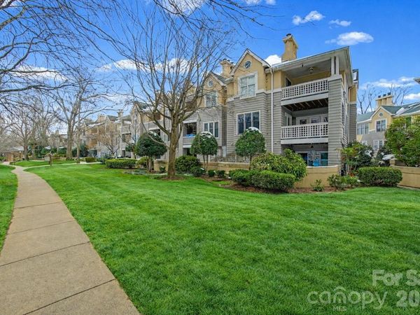 232 Queens Road, Unit 45, Charlotte, NC 28204