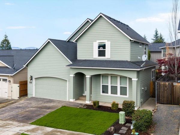 1154 Ashford Way, Medford, OR 97504