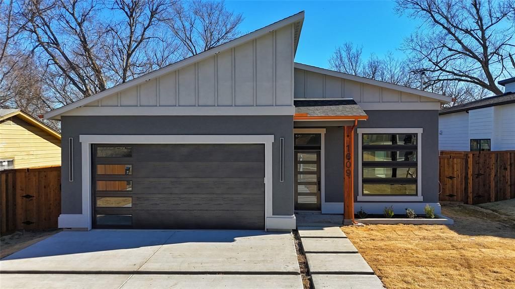 1609 Gibbons Street, Greenville, TX 75401 Main Photo