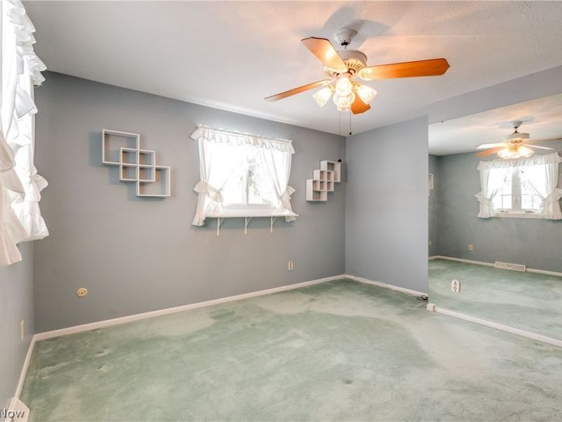 6366 Dunfield Drive, Mayfield Heights, OH 44124 Photo 35