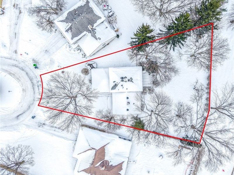 6366 Dunfield Drive, Mayfield Heights, OH 44124 Photo 6