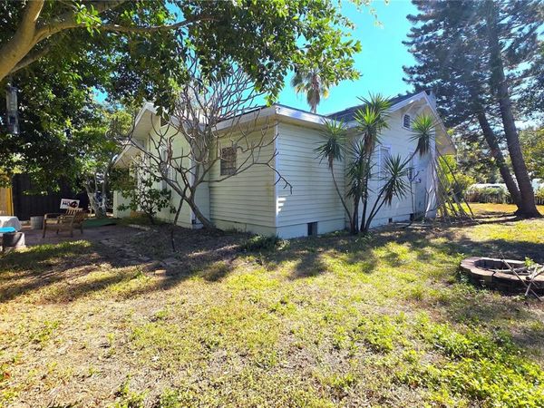 1614 DREW STREET, CLEARWATER, FL 33755