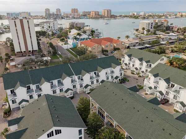 320 ISLAND WAY, Unit 209, CLEARWATER BEACH, FL 33767