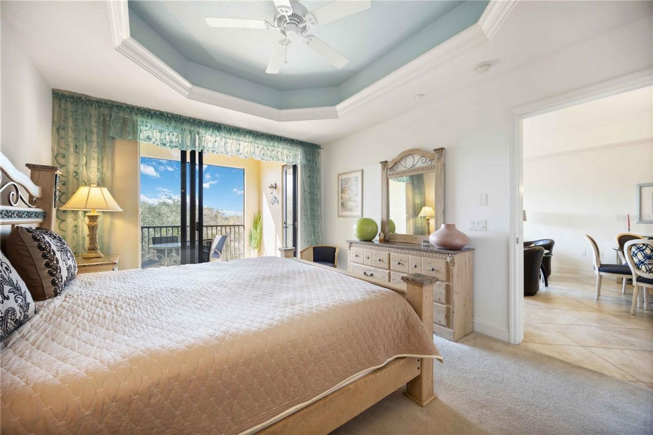 7702 Lake Vista Court, Unit 305, Lakewood Ranch, FL 34202 Photo