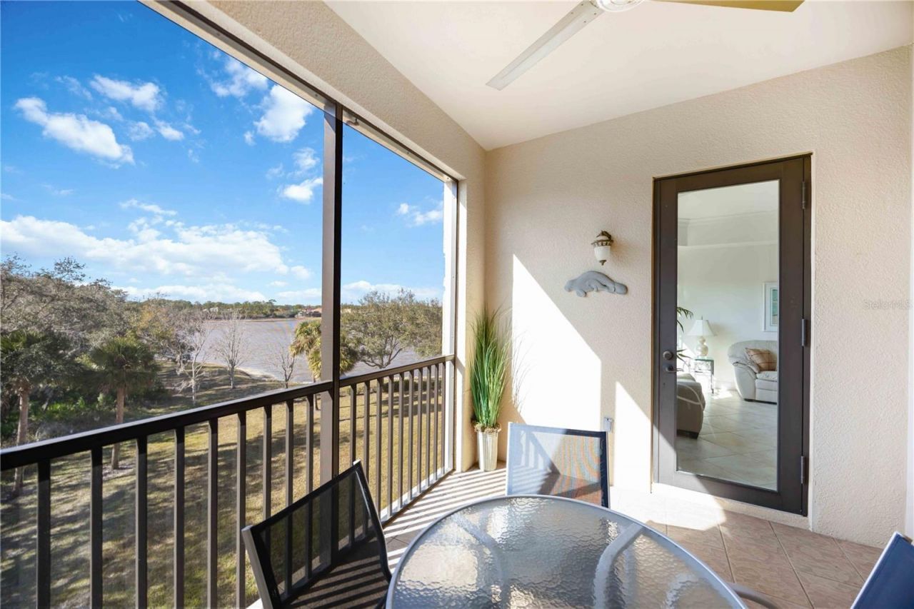 7702 Lake Vista Court, Unit 305, Lakewood Ranch, FL 34202 Photo