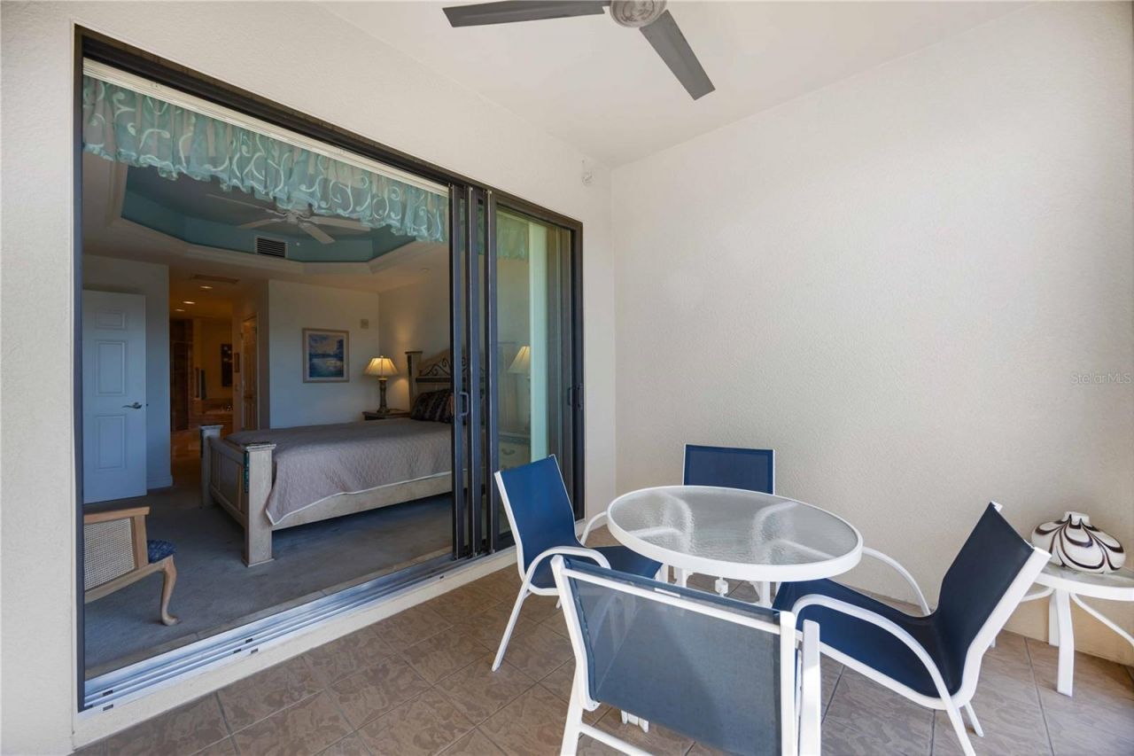 7702 Lake Vista Court, Unit 305, Lakewood Ranch, FL 34202 Photo