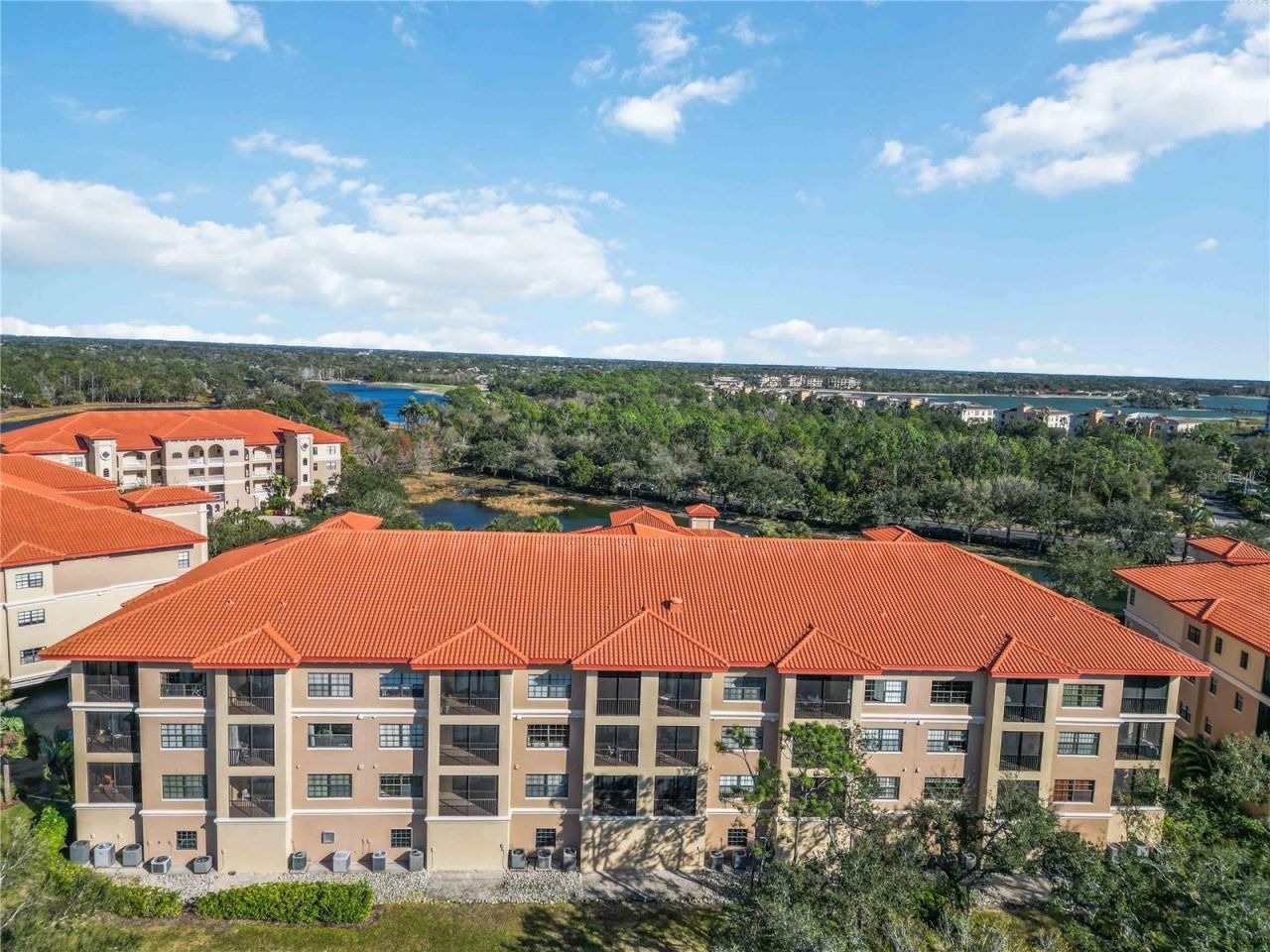 7702 Lake Vista Court, Unit 305, Lakewood Ranch, FL 34202 Photo