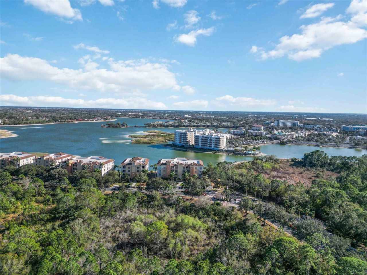 7702 Lake Vista Court, Unit 305, Lakewood Ranch, FL 34202 Photo