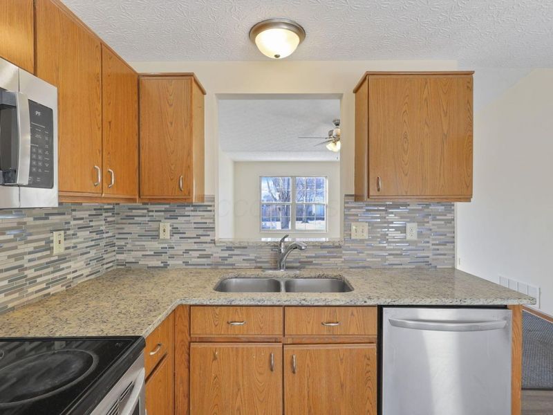 7280 Kilnstone Court, Reynoldsburg, OH 43068 Photo 17