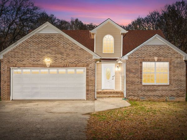 1897 Sage Meadow Ln, Clarksville, TN 37040