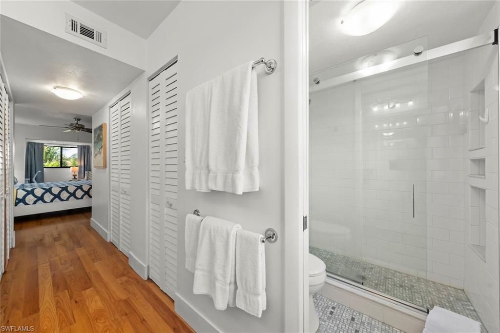 984 Greenwood Ct S, Sanibel, FL 33957 Photo