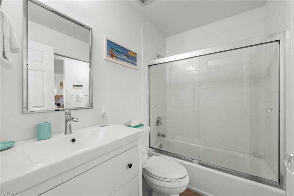 984 Greenwood Ct S, Sanibel, FL 33957 Photo