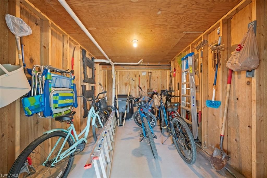 984 Greenwood Ct S, Sanibel, FL 33957 Photo