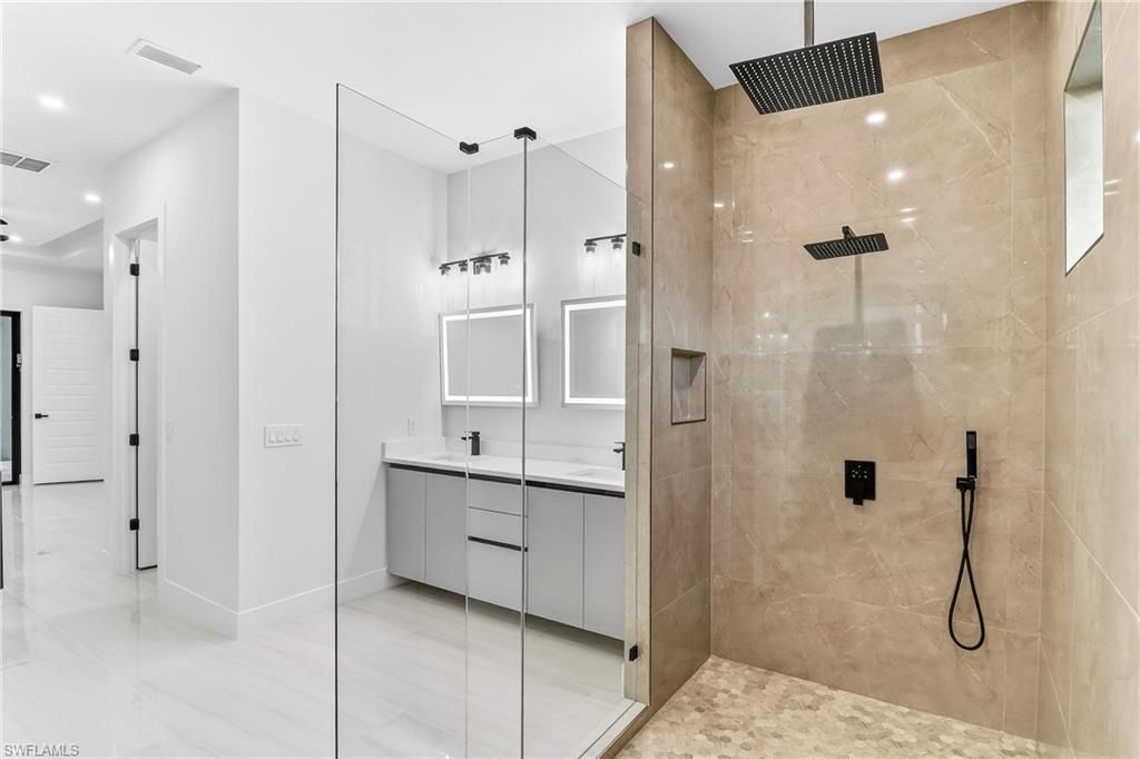 1824 SW 49th Ter, Cape Coral, FL 33914 Photo
