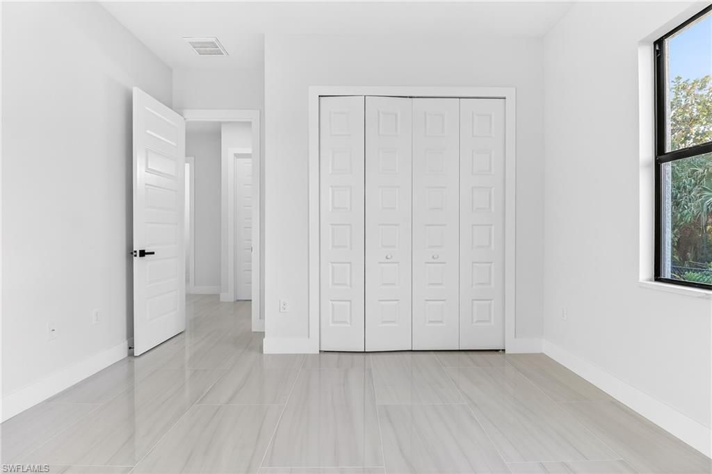 1824 SW 49th Ter , Cape Coral, FL 33914 Photo