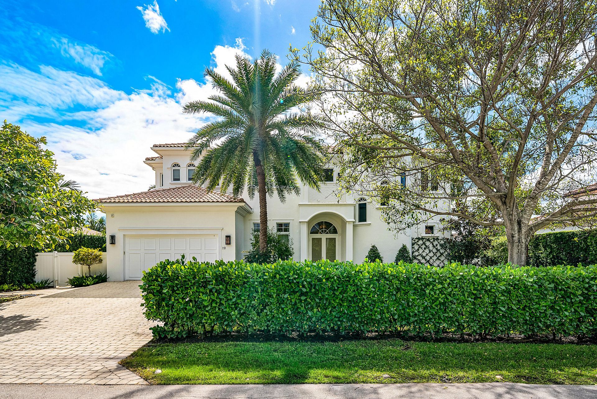 19 Harbour Drive N, Ocean Ridge, FL 33435 Photo