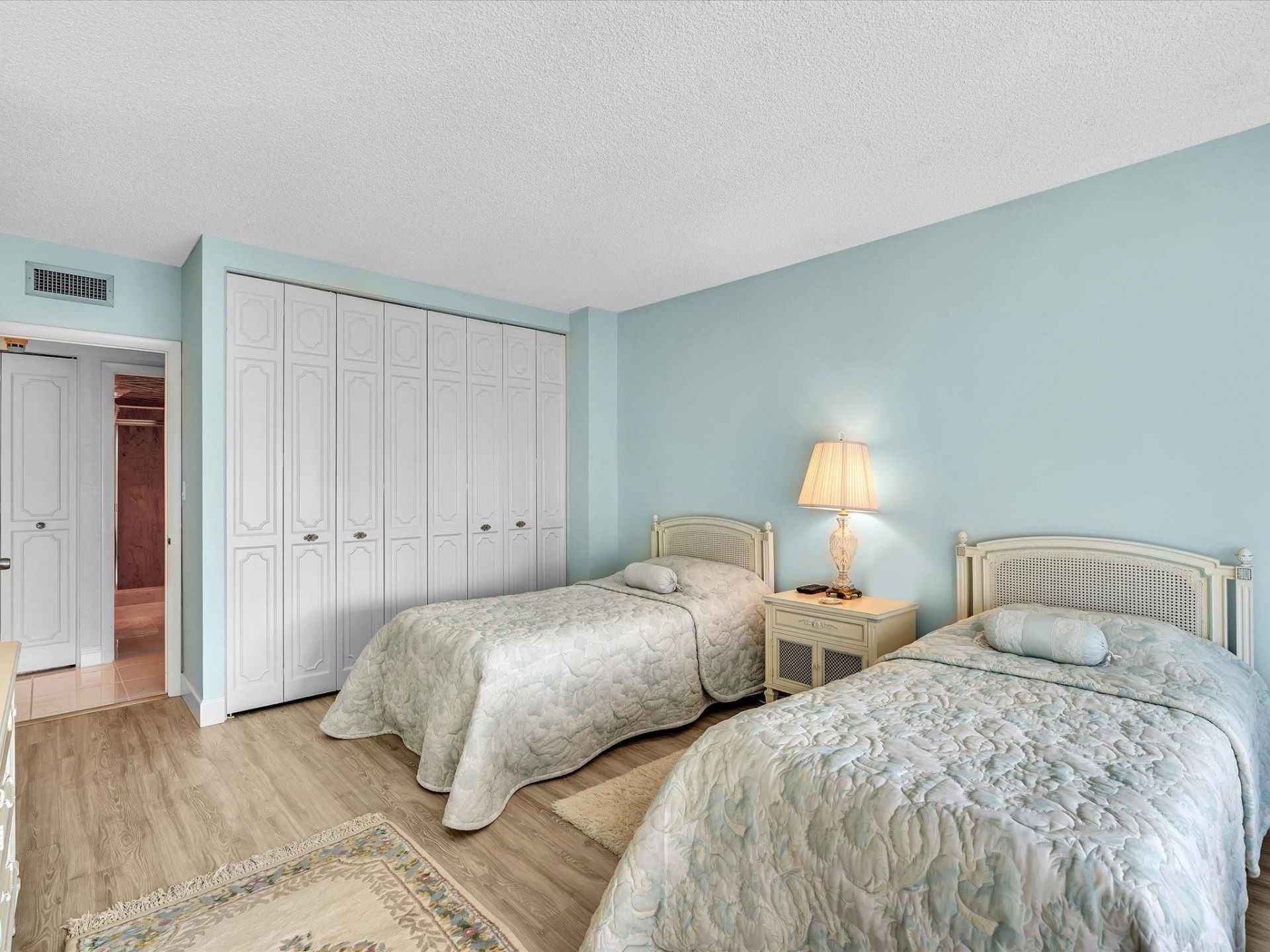 3550 Galt Ocean Drive, Unit 1501, Fort Lauderdale, FL 33308 Photo