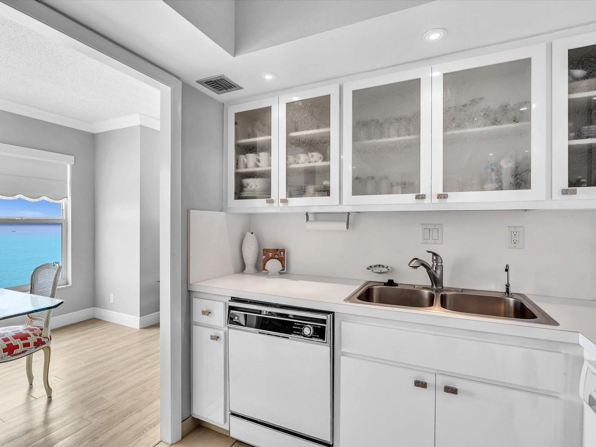 3550 Galt Ocean Drive, Unit 1501, Fort Lauderdale, FL 33308 Photo