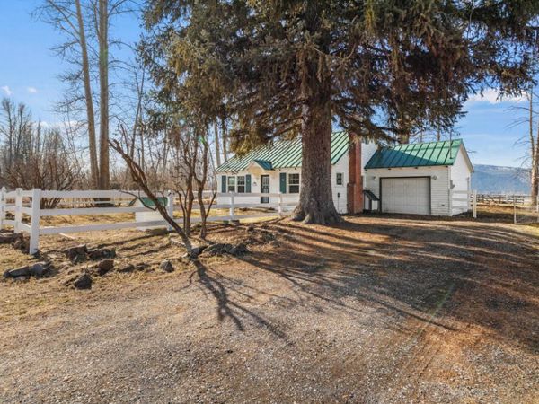 52712 Highway 62, Fort Klamath, OR 97626