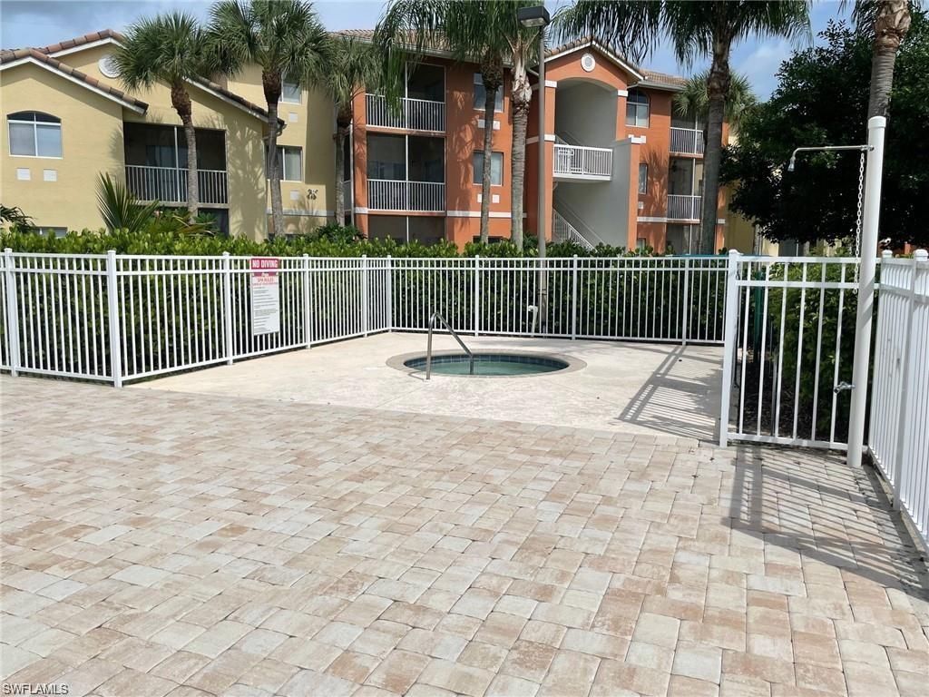 6321 Aragon Way, Unit 206, Fort Myers, FL 33966 Photo