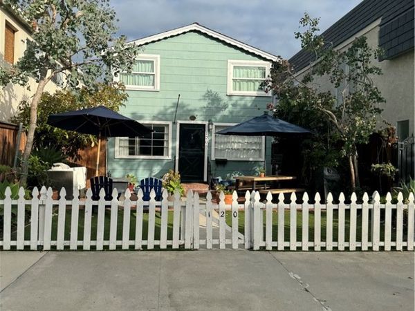 120 Garnet, Newport Beach, CA 92662