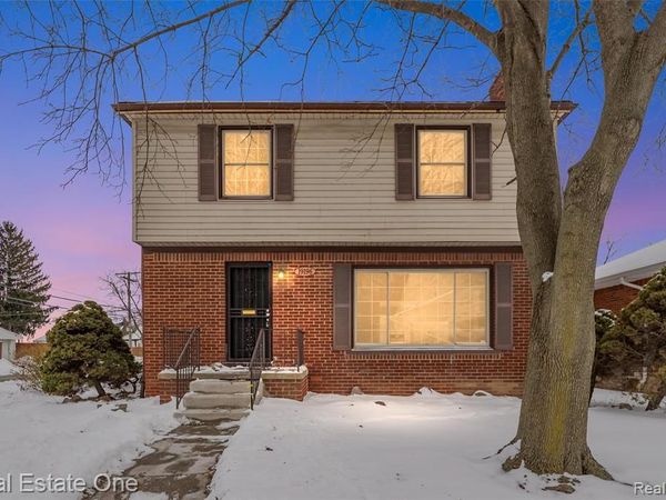 19196 Berden Street, Detroit, MI 48236