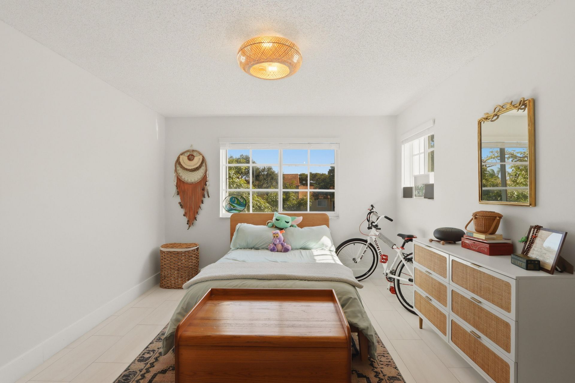 110 Yacht Club Way, Unit 306, Hypoluxo, FL 33462 Photo