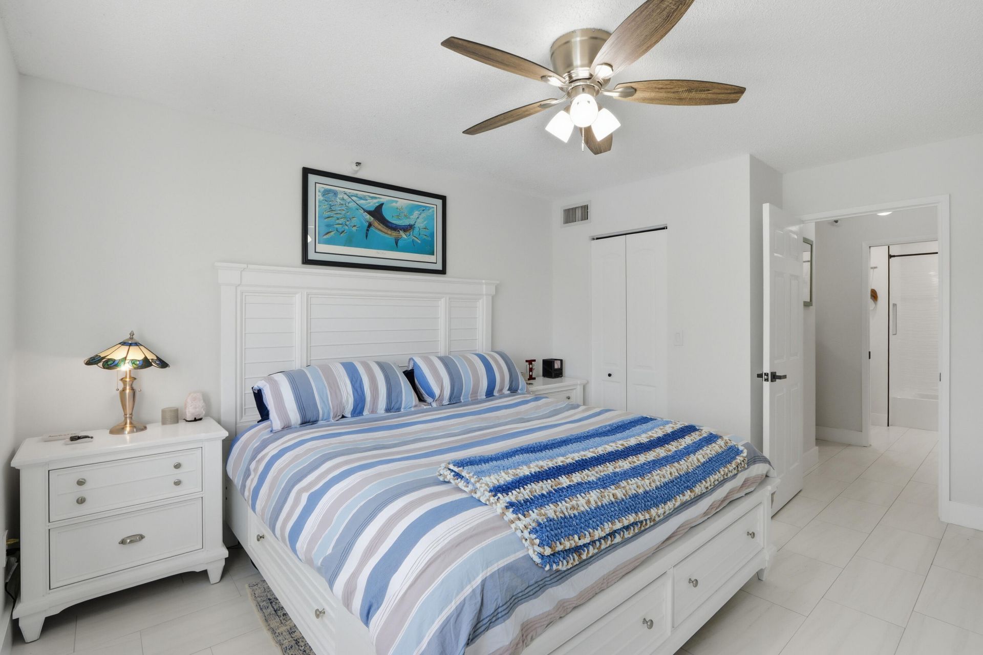110 Yacht Club Way, Unit 306, Hypoluxo, FL 33462 Photo