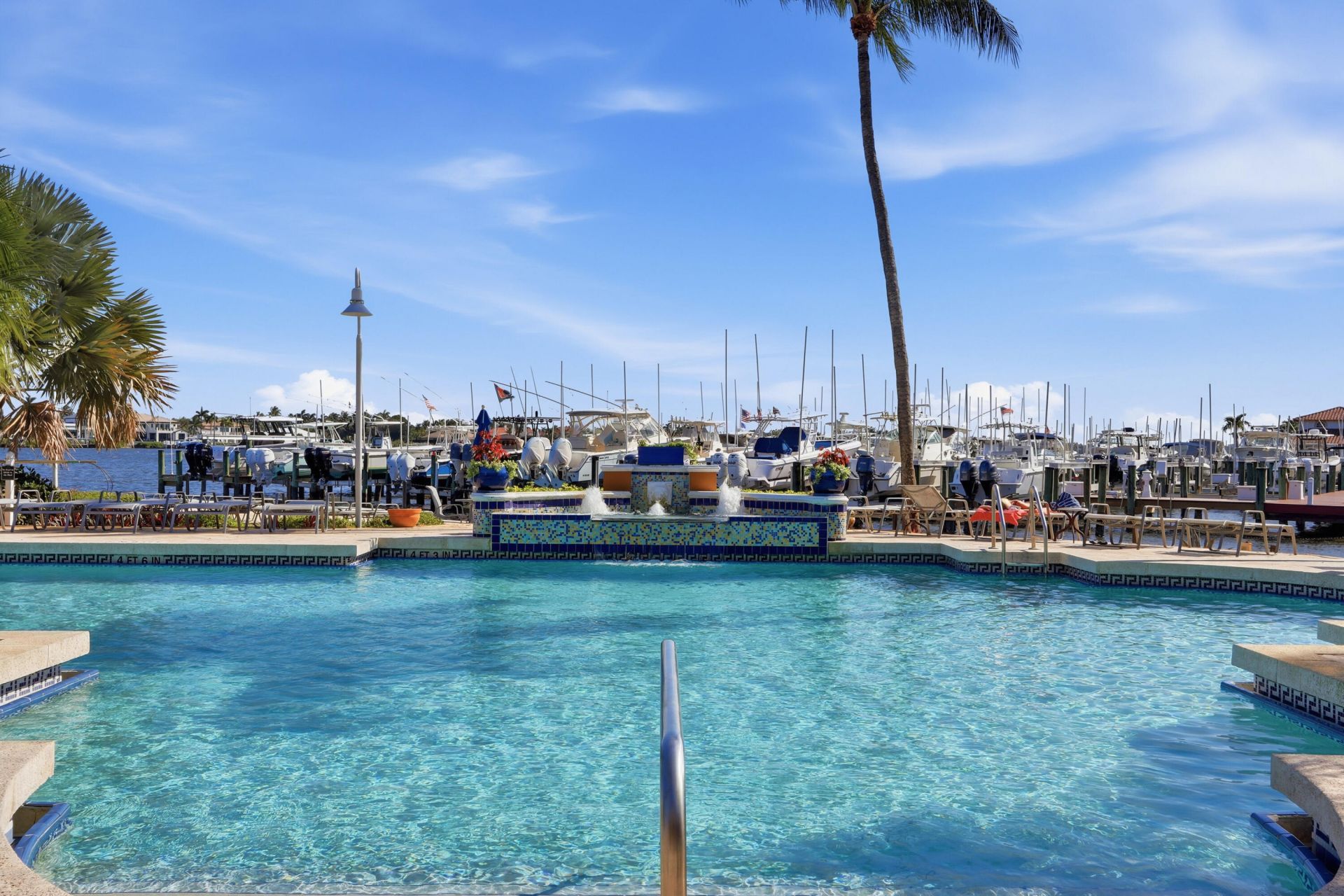 110 Yacht Club Way, Unit 306, Hypoluxo, FL 33462 Photo