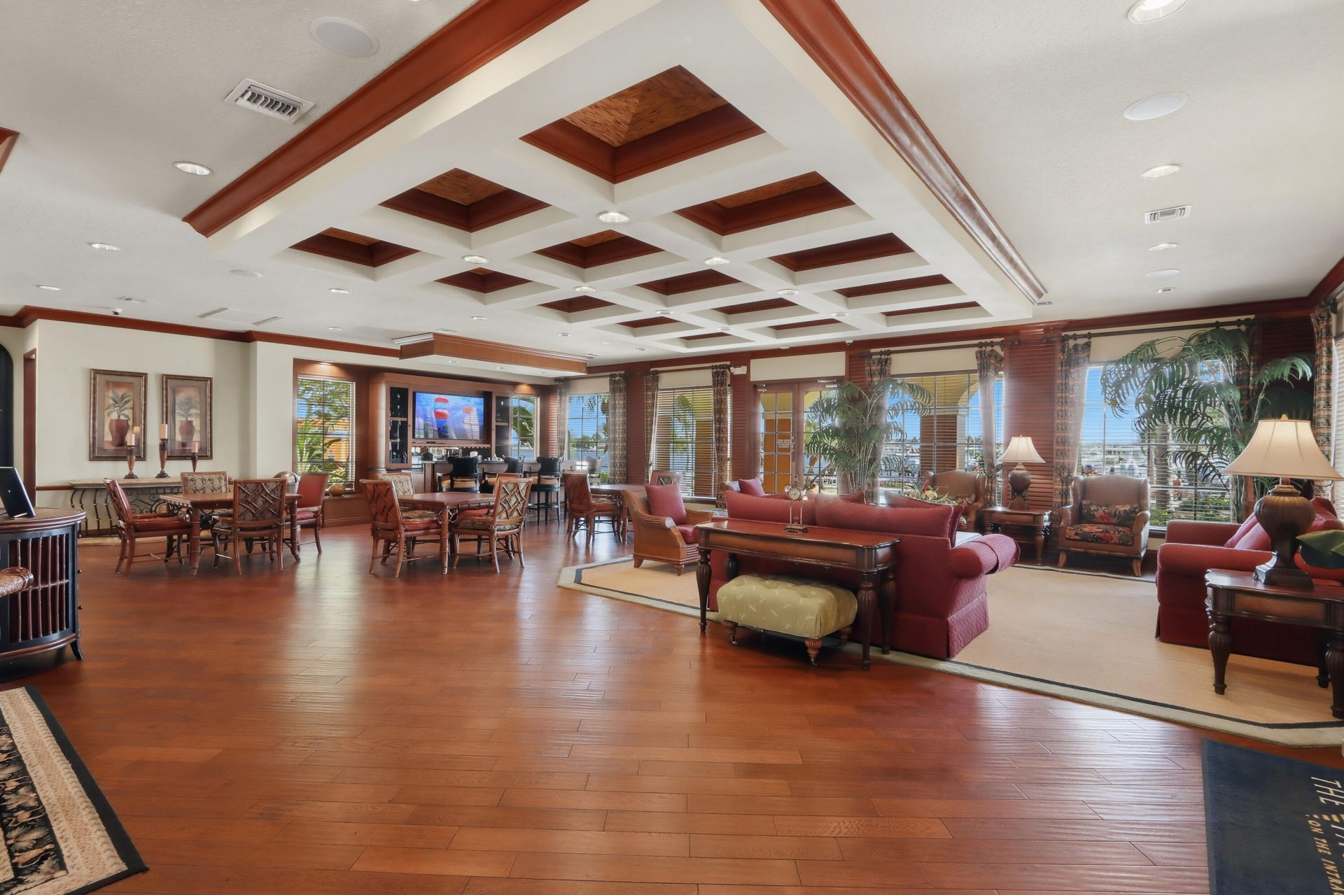 110 Yacht Club Way, Unit 306, Hypoluxo, FL 33462 Photo