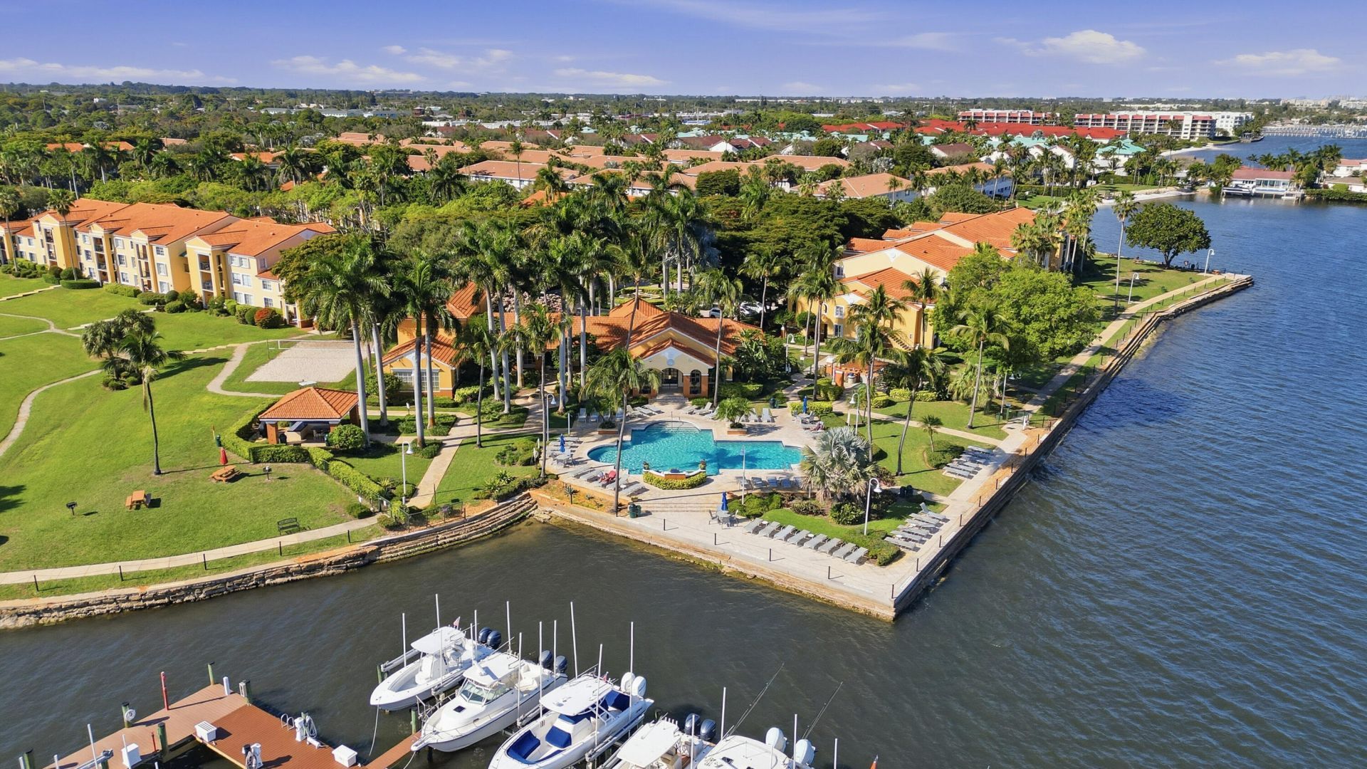 110 Yacht Club Way, Unit 306, Hypoluxo, FL 33462 Photo