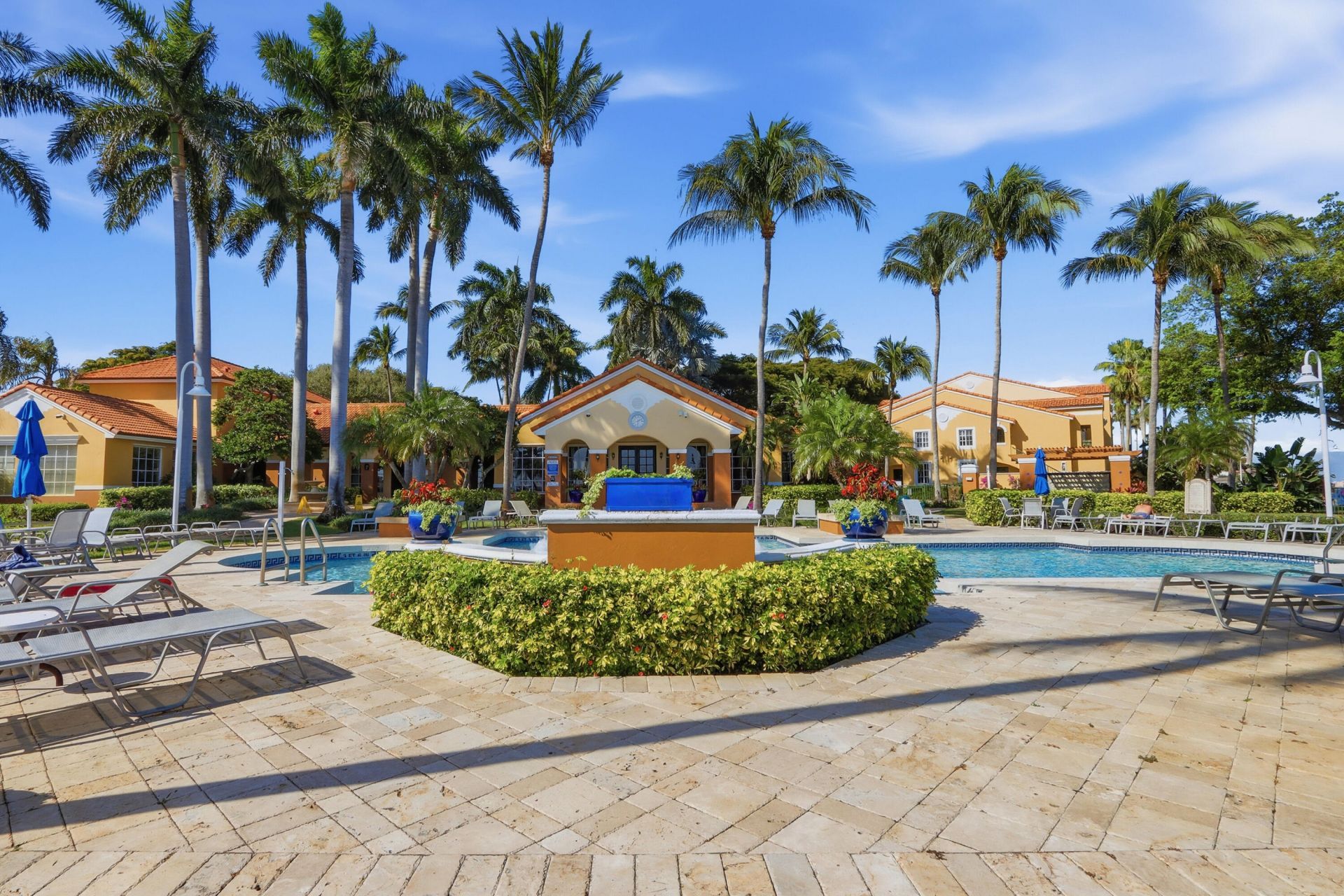 110 Yacht Club Way, Unit 306, Hypoluxo, FL 33462 Photo