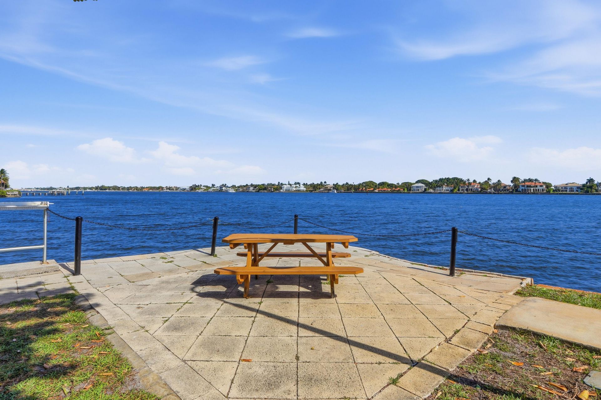 110 Yacht Club Way, Unit 306, Hypoluxo, FL 33462 Photo