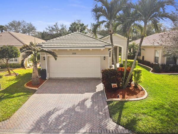 333 SW Coconut Key Way, Port St. Lucie, FL 34986