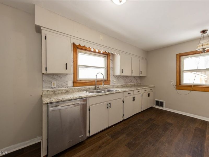 1116 Adelaide Avenue SE, Warren, OH 44484 Photo 11