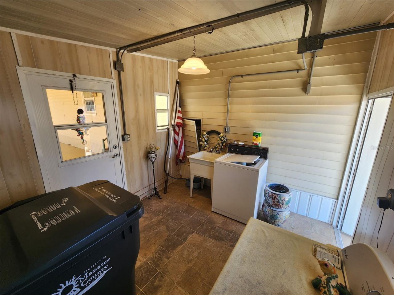 808 53rd Avenue E, Unit 9, Bradenton, FL 34203 Photo