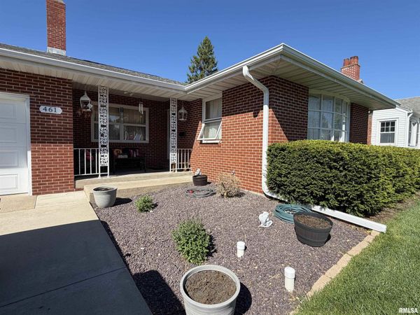 461 W WASHINGTON Street, Rushville, IL 62681