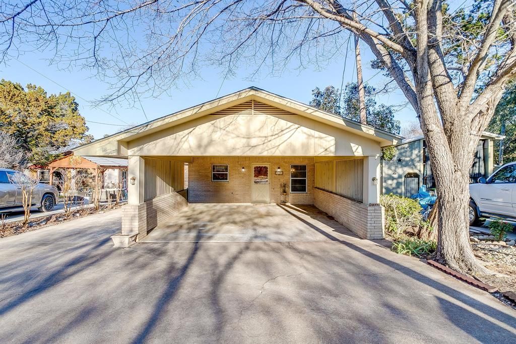 113 Washita Trail, Whitney, TX 76692 Main Photo