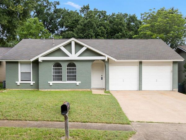 11704 Natrona DR, Austin, TX 78759