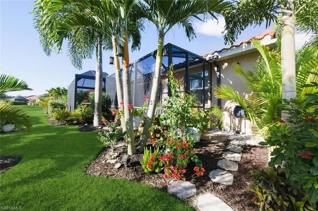 1971 Wellington St, Naples, FL 34120 Photo