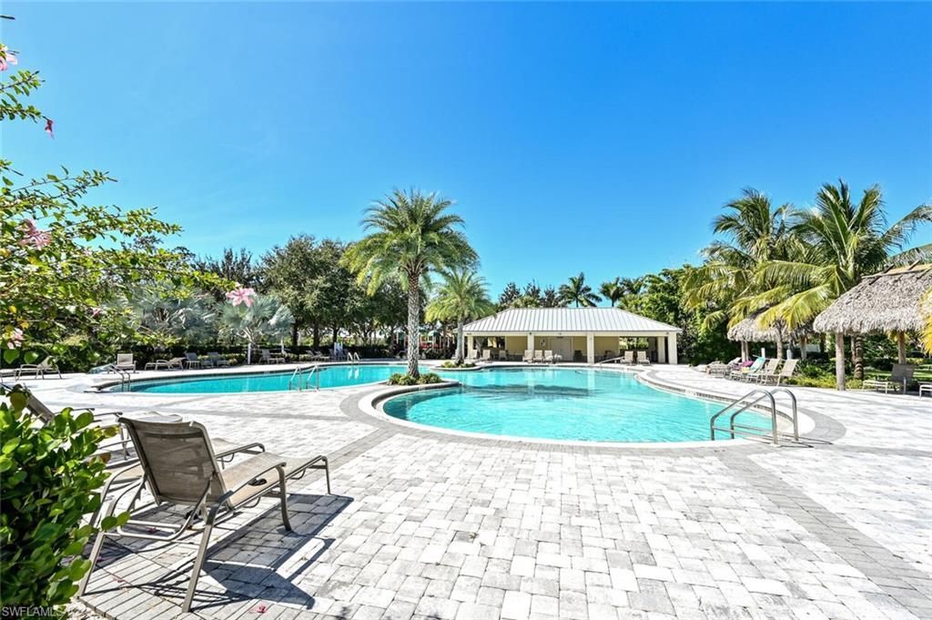 1971 Wellington St, Naples, FL 34120 Photo